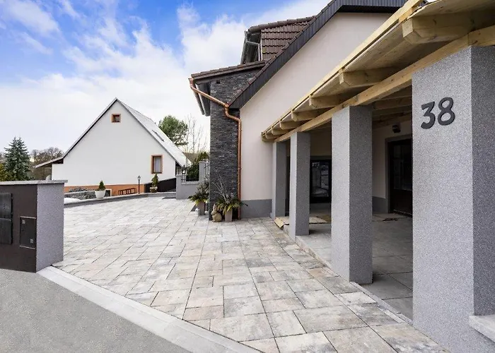 Villa May Way